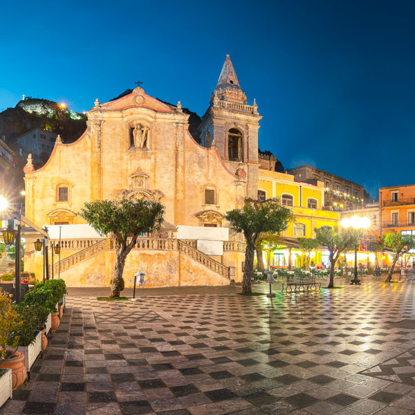 Piazza di Taormina